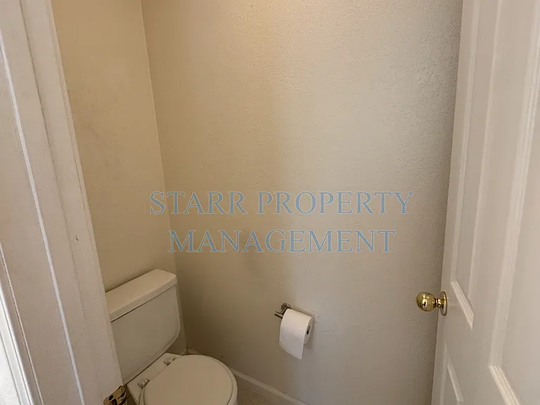 10086 River Falls Cir — Photo 25