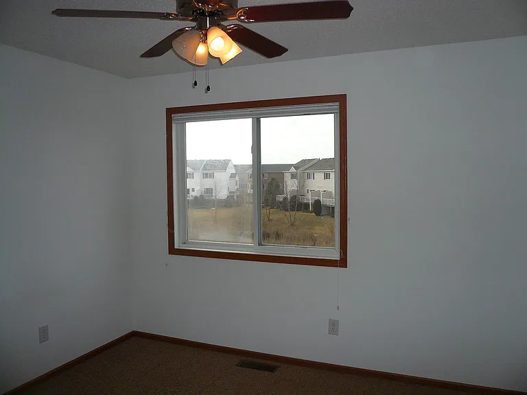 4824 Elm Dr N #6 — Photo 26