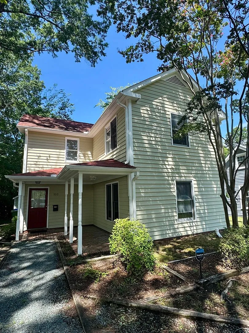 Charming 3BR/2BA Home with Modern Comforts in Carrboro! — Photo 1