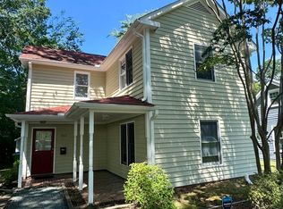 103 Lindsay St, Carrboro, NC 27510