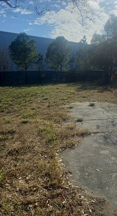 2nd image of Lincoln Ct Lot 15