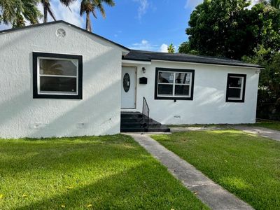 1450 NW 92nd St, Miami, FL, 33147