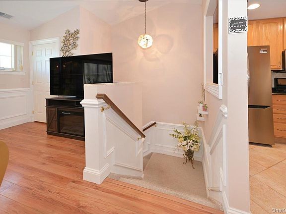 5th image of 80 Morley Circle
