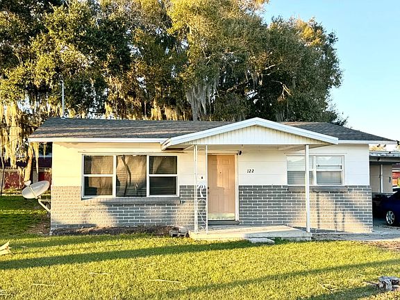 2nd image of 122 Twin Lake Blvd