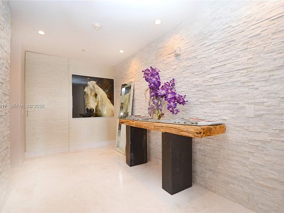 5th image of 1100 Biscayne Blvd Unit 6104