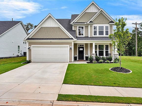 3rd image of 100 Beaverdam Creek Dr