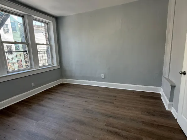729 S 13th St, Newark, NJ