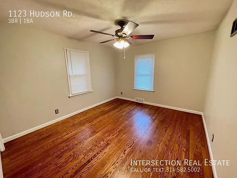 1123 Hudson Rd — Photo 13