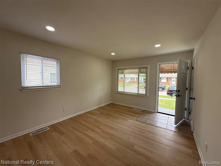 13440 Charlotte Ave — Photo 7