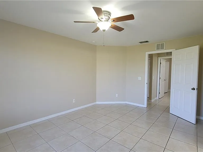 2026 Andalusia Blvd — Photo 11