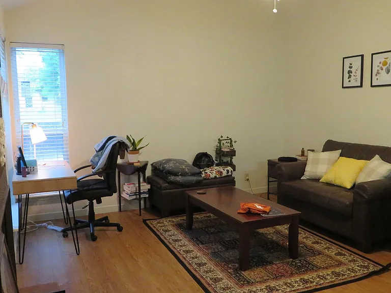 1000 W 26th St #217 — Photo 3