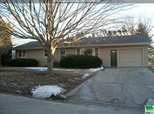 411 Warrior St, Cherokee, IA 51012