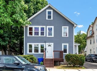 65 Hollywood St, Springfield, MA 01108