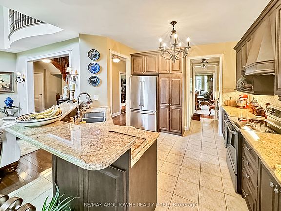 5th image of 434 Nautical Blvd