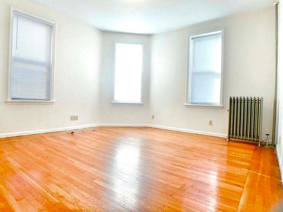 1st image of 30-49 33rd St #3FF