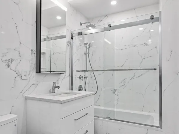 436 West 47th Street image 5 of 6