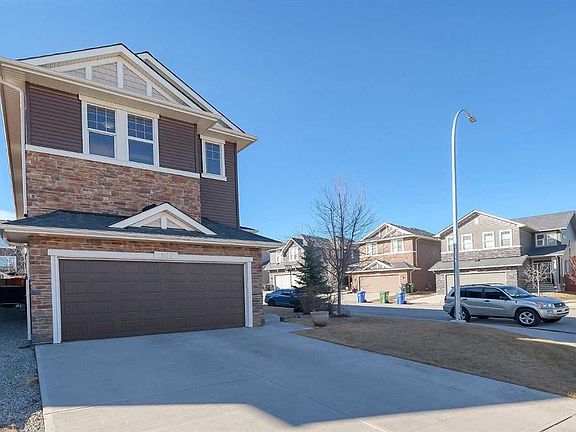 2nd image of 107 Nolancrest Rise NW