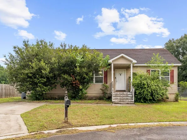 2557 Celestial Ct, North Charleston, SC 29406