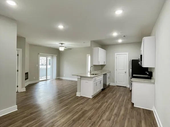 325 English Commons Dr, Lynchburg, VA 24501