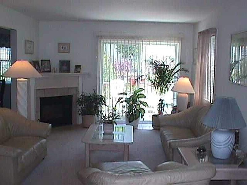 3rd image of 124 HARVARD Road