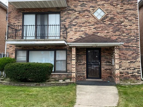 1645 Harbor Ave, Calumet City, IL 60409