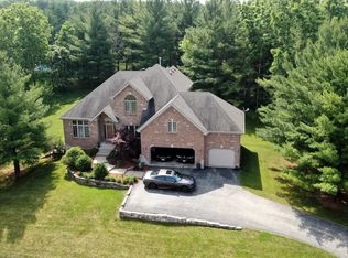 13343 Promontory Trl, Roscoe, IL 61073