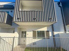 Luxury Townhome With Private Yard & Mountain Views - Enjoy 2 Months Free!