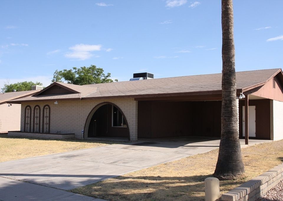 1st image of 3921 W Garden Dr