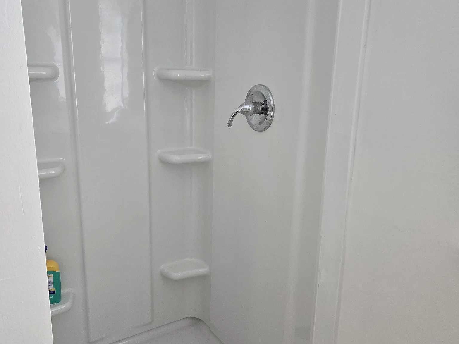2 bed, 950 sqft, $1,500 — Photo 3