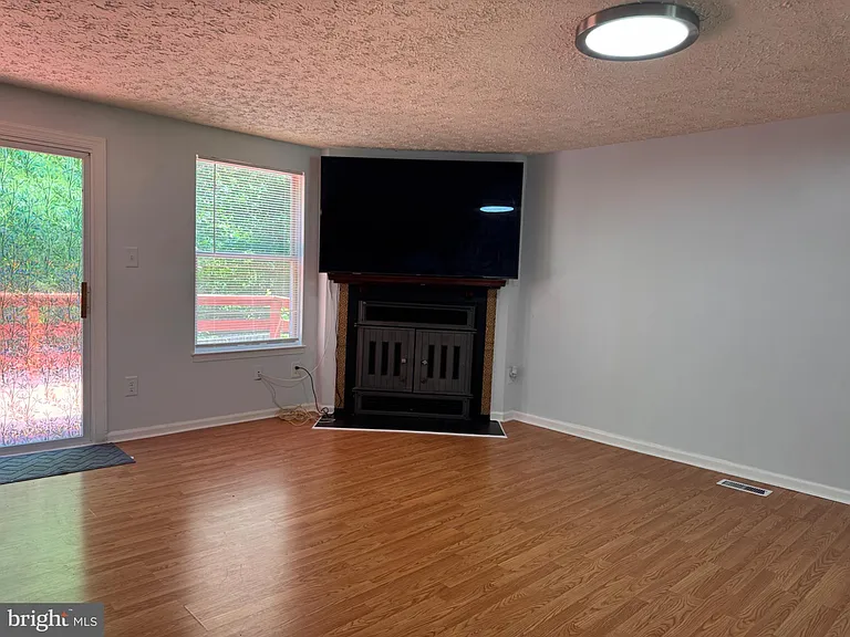 6917 Villa Del Rey Ct — Photo 9