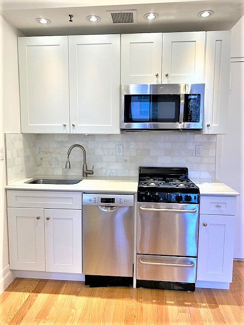 1st image of 1321 3rd Ave APT 3C