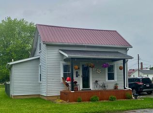 138 W 5th St, Piketon, OH 45661