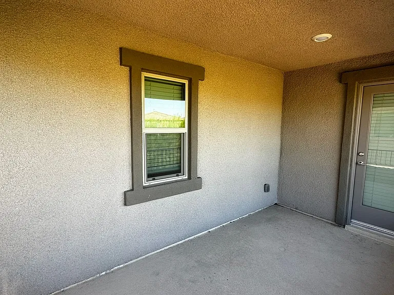 7080 Garnet Crest Ct — Photo 30