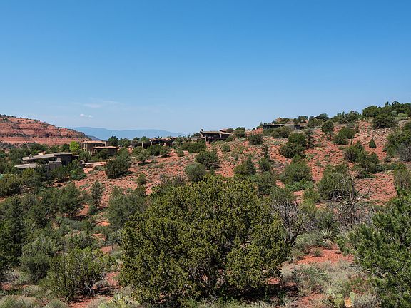 3rd image of 15 Scenic Dr