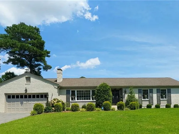 4013 Belvedere Dr, Chesapeake, VA 23321