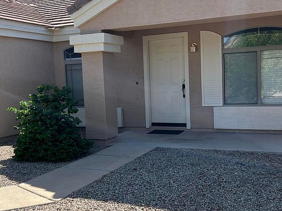 3rd image of 14614 N 126TH Avenue
