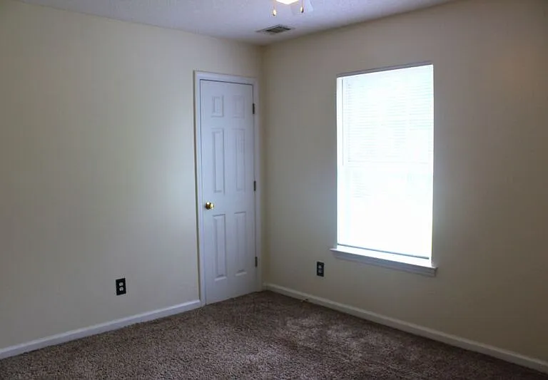 132 Bluelake Blvd — Photo 27