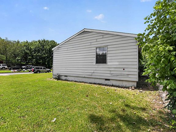 5th image of 882 Leacrest Ave