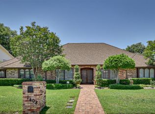 1408 Crowley Rd, Arlington, TX 76012
