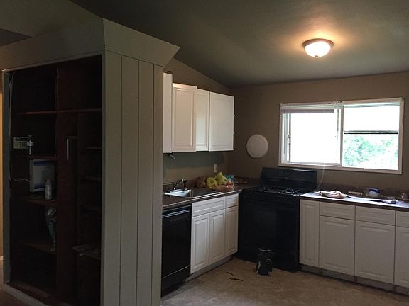 2nd image of 8208 Midwood Ave