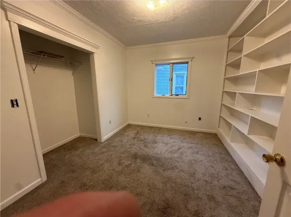631 Pennsylvania Ave, Elmira, NY 14904
