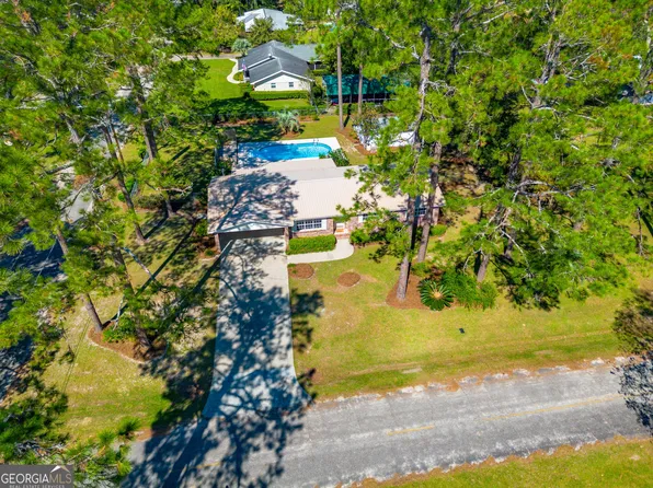 301 Owen St, Blackshear, GA 31516