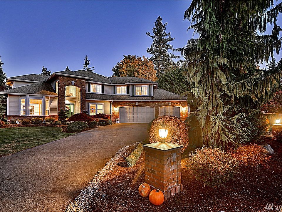 1st image of 18324 Larch Way
