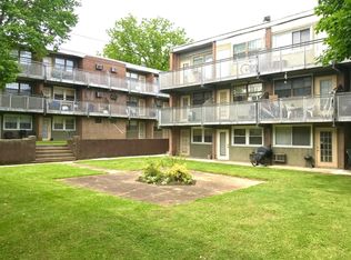 250 E Johnson St #C1, Philadelphia, PA 19144