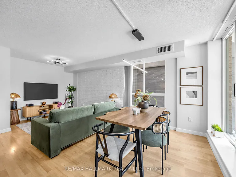 311 Richmond St E #303 — Photo 4