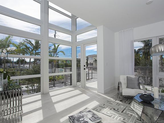 5th image of 49 N Shore Dr #14E