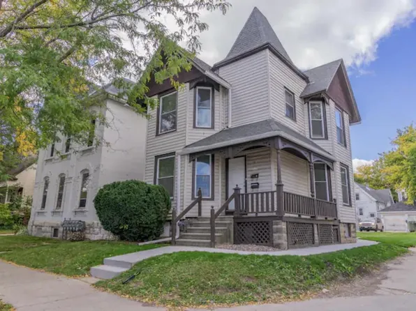 2619 South Lenox STREET, Milwaukee, WI 53207