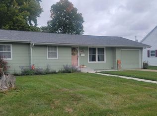 1108 Homewood Dr, Frankfort, IN 46041