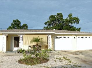 1046 Rushmore Dr, Holiday, FL 34690