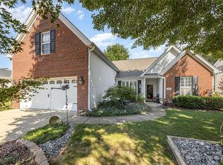 4207 Pepperbush Dr, Greensboro, NC 27405